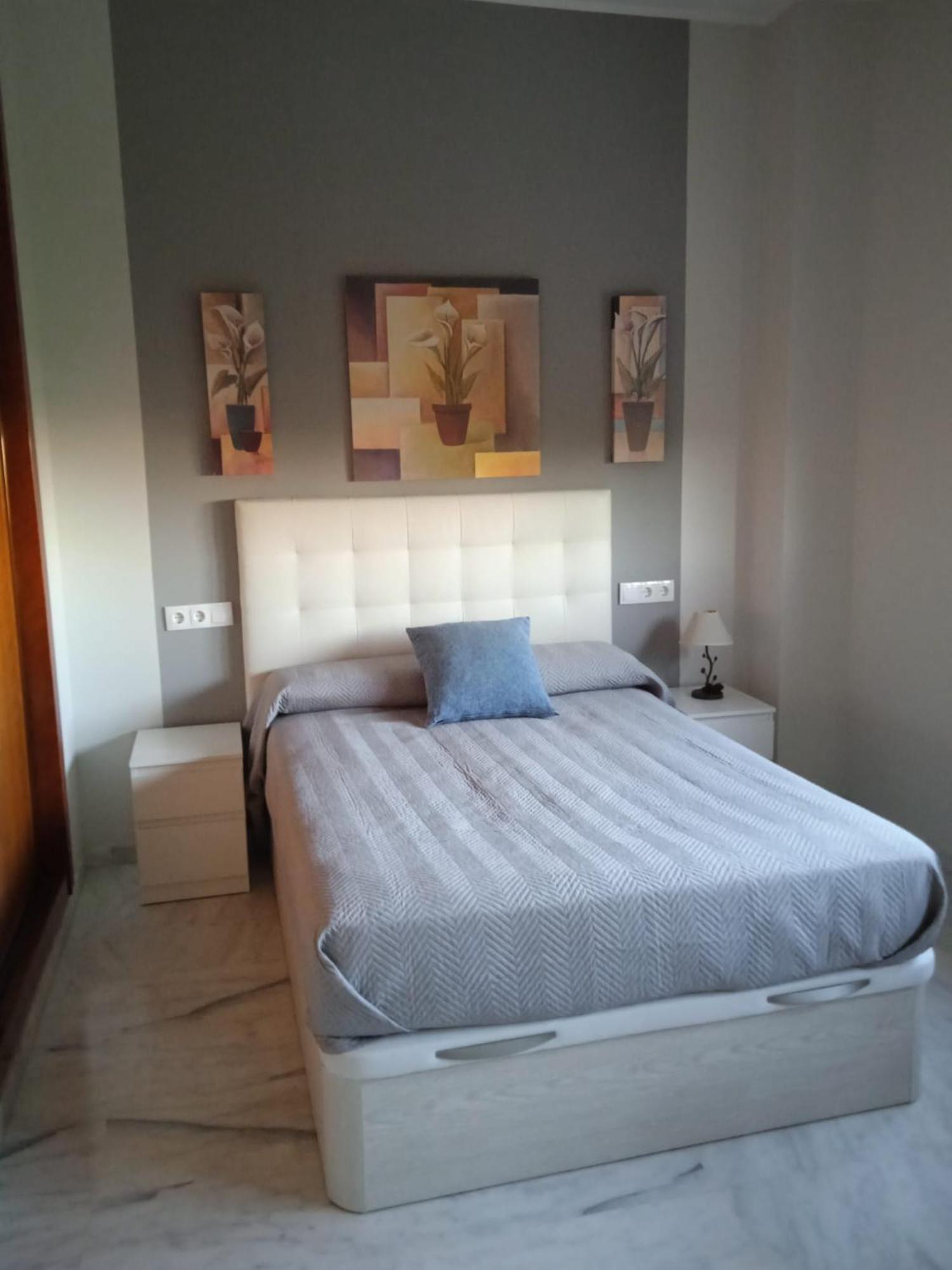 Fibes Lux Sevilla Este. Екстер'єр фото